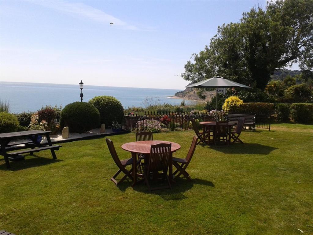 The Cliff Hall Shanklin Bagian luar foto